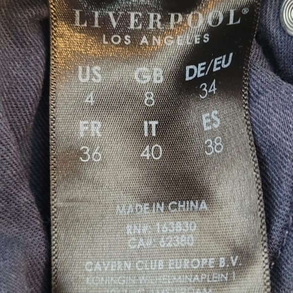 Liverpoole The Girlfriend Slim-Fit Mid-Rise Jeans - Size 4/27 - Picture 12 of 15